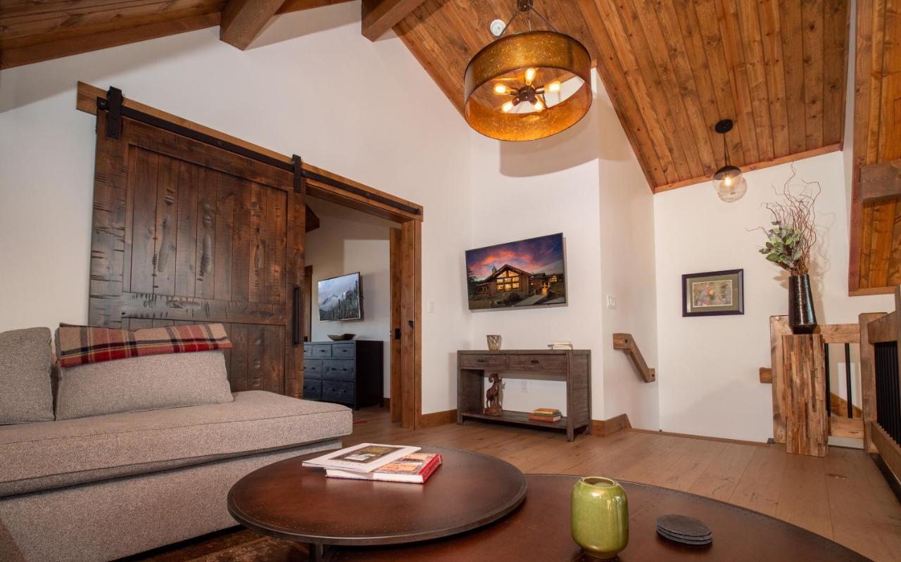 Chic Retreat Indoor Outdoor Fireplace, Private Jacuzzi, Great Location! Estes Park Eksteriør bilde