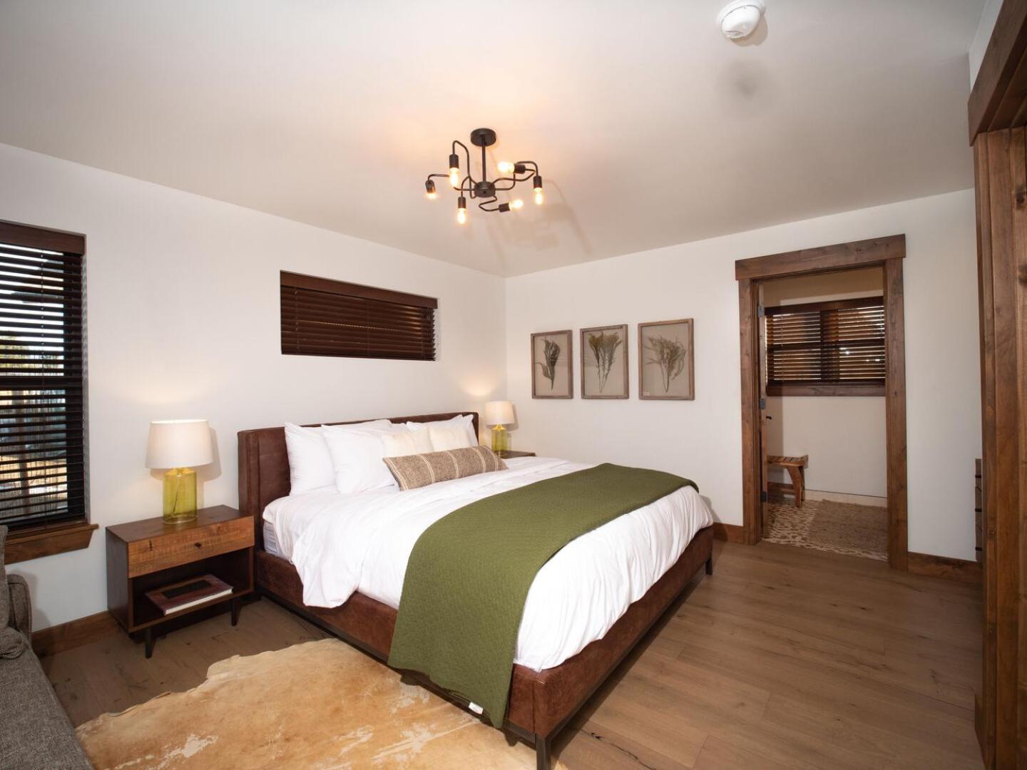 Chic Retreat Indoor Outdoor Fireplace, Private Jacuzzi, Great Location! Estes Park Rom bilde